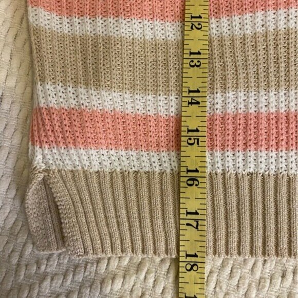 Wild Fable Coral & Tan White Striped Cropped V-Neck Sweater Women's Size M - Picture 4 of 5